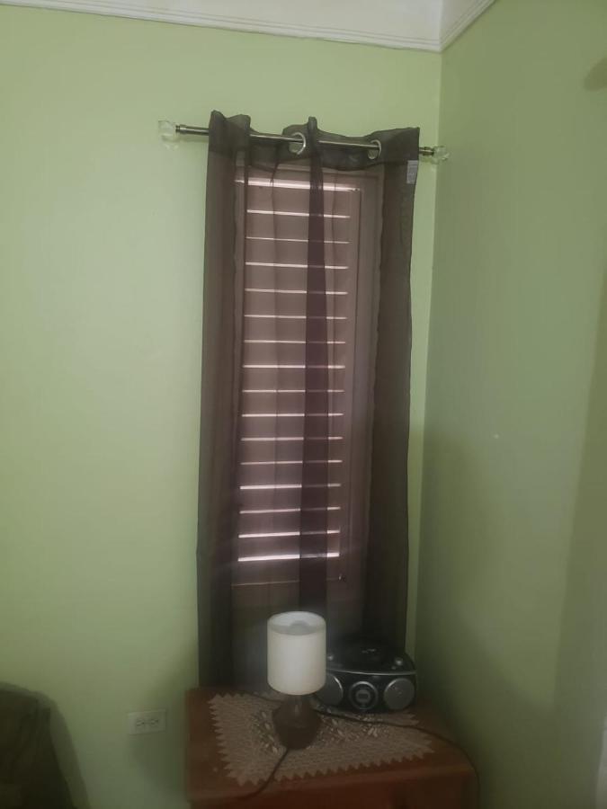 Finest Renfrew Place 1 Bedroom # 42 New Kgn 4--12 Renfrew Rd * Kingston
